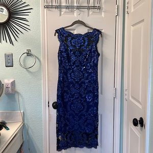 Tadashi Shoji blue sequin and lace cocktail dress size 8